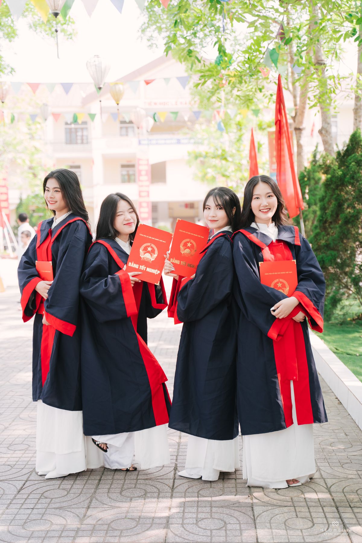 Khoảnh khắc 7